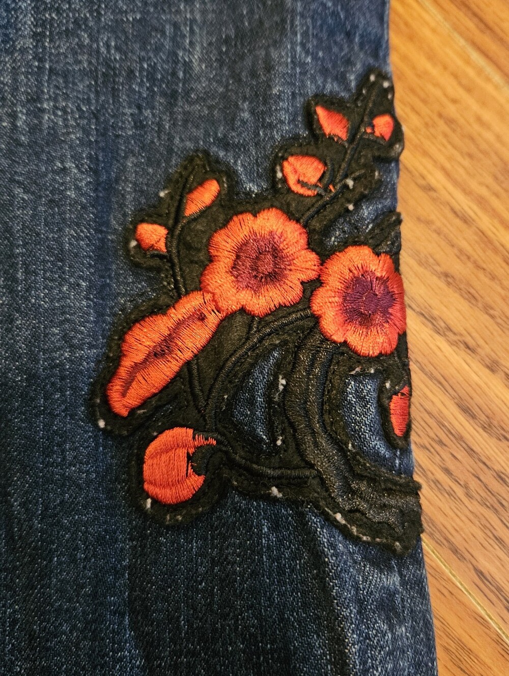 Jeans - Picture 11 of 11